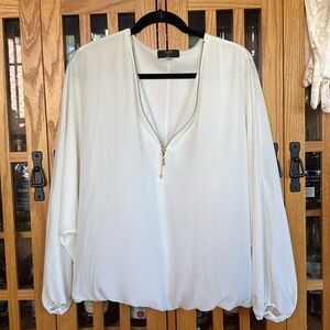 Tahari white zip up blouse
